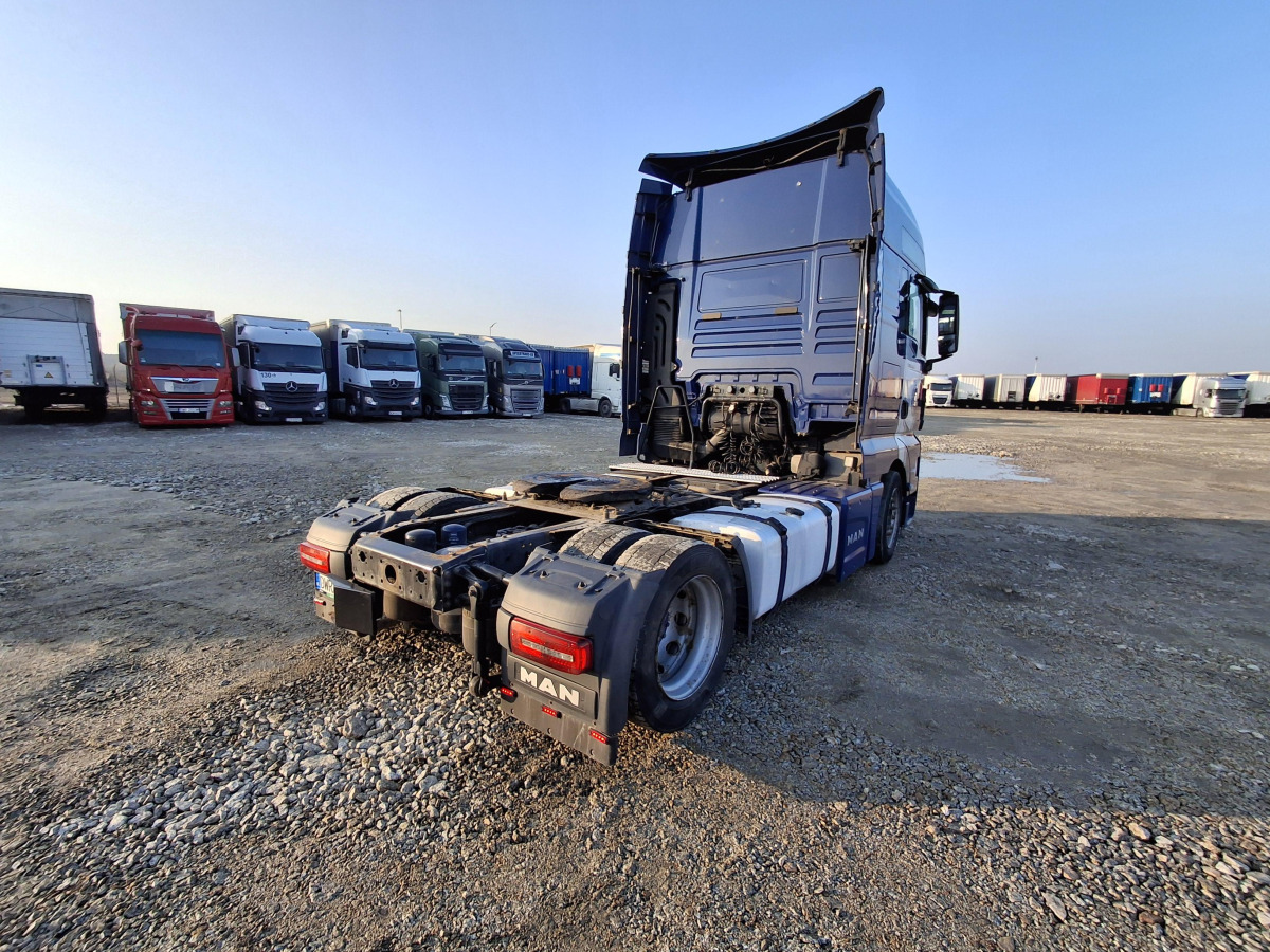 MAN TGX 18.500 CIĄGNIK SIODŁOWY - Sadulveok: pilt 5 MAN TGX 18.500 CIĄGNIK SIODŁOWY - Sadulveok: pilt 5