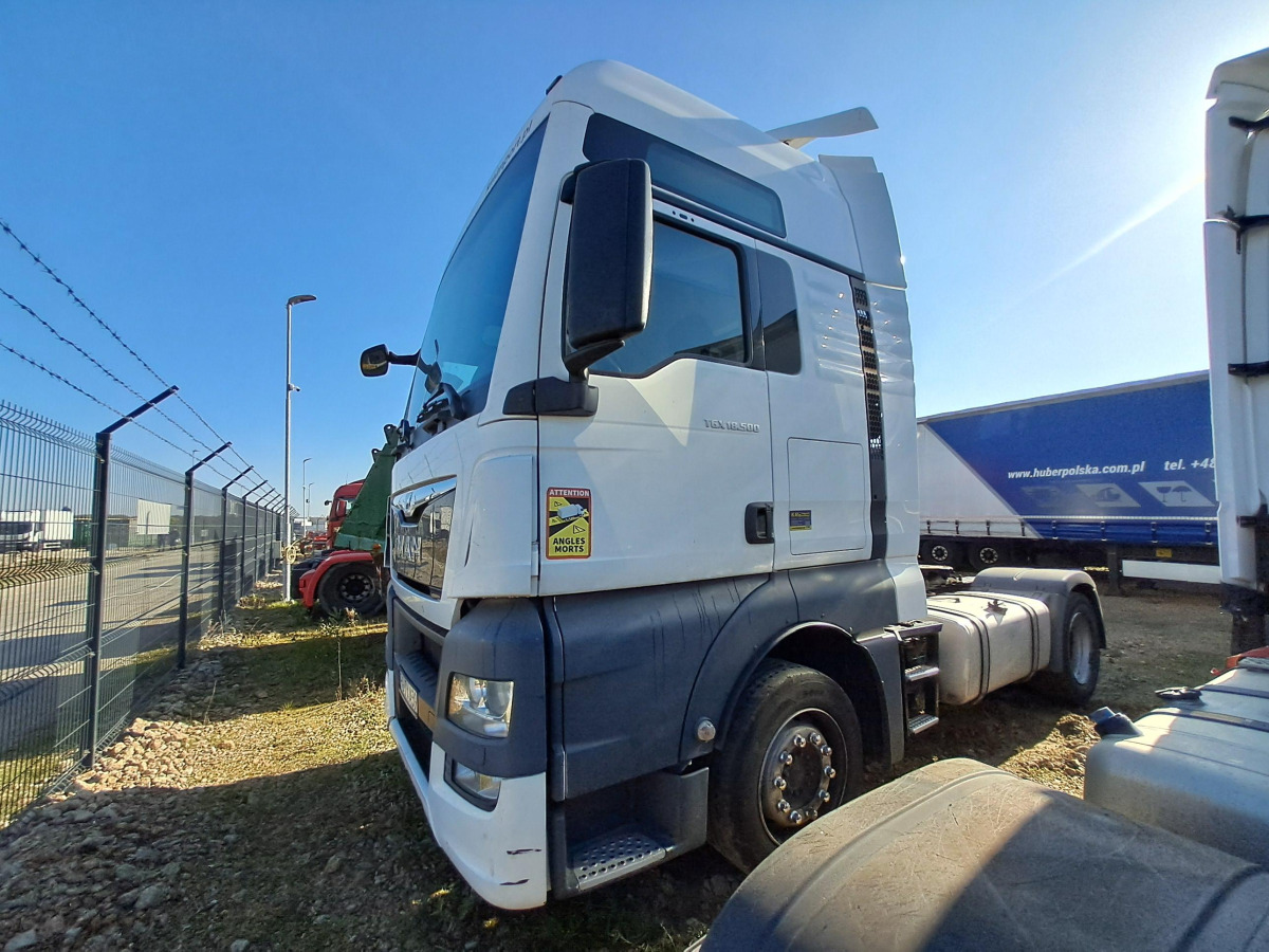 MAN TGX 18.510 CIĄGNIK SIODŁOWY - Sadulveok: pilt 4 MAN TGX 18.510 CIĄGNIK SIODŁOWY - Sadulveok: pilt 4