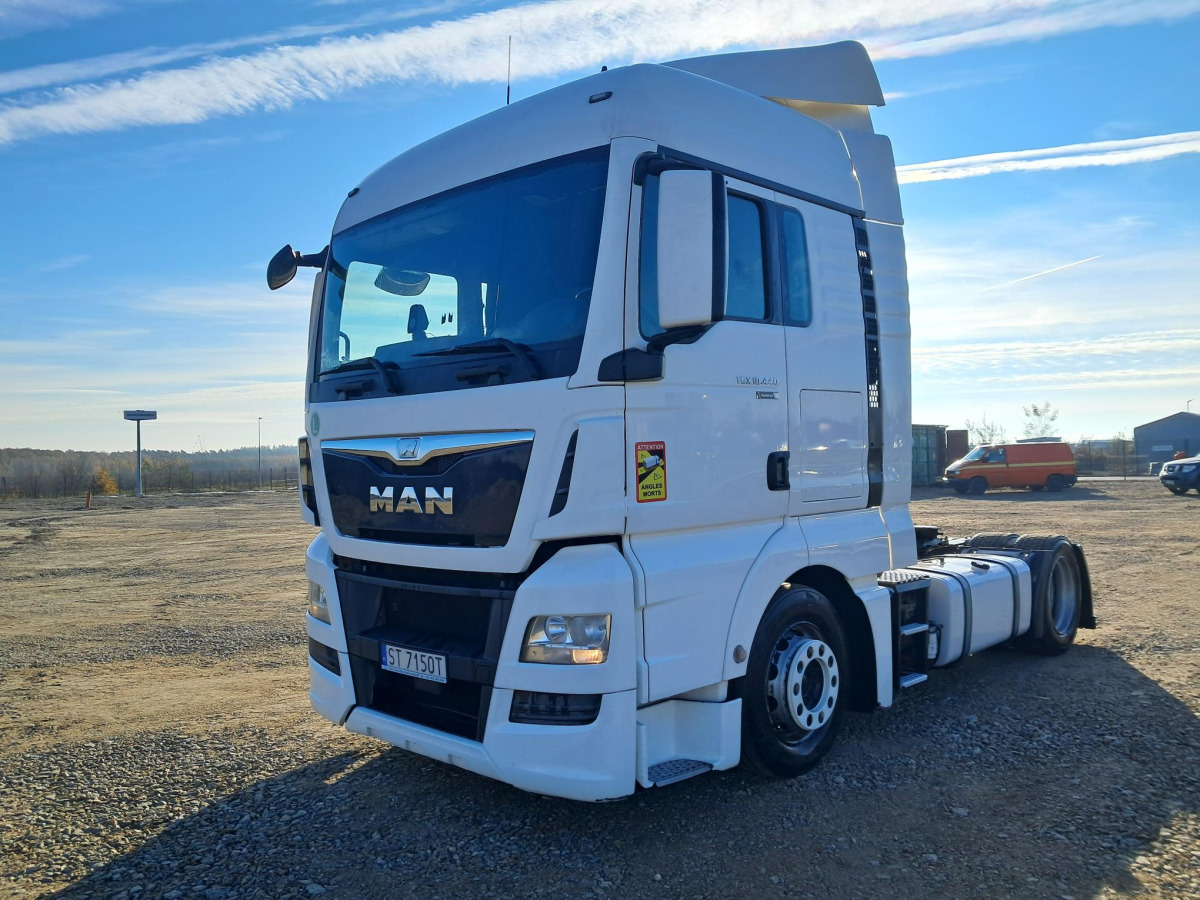 MAN TGX CIĄGNIK SIODŁOWY - Sadulveok: pilt 2 MAN TGX CIĄGNIK SIODŁOWY - Sadulveok: pilt 2