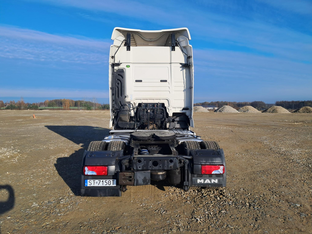 MAN TGX CIĄGNIK SIODŁOWY - Sadulveok: pilt 4 MAN TGX CIĄGNIK SIODŁOWY - Sadulveok: pilt 4