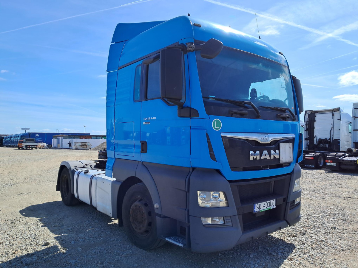 MAN TGX CIĄGNIK SIODŁOWY - Sadulveok: pilt 1 MAN TGX CIĄGNIK SIODŁOWY - Sadulveok: pilt 1