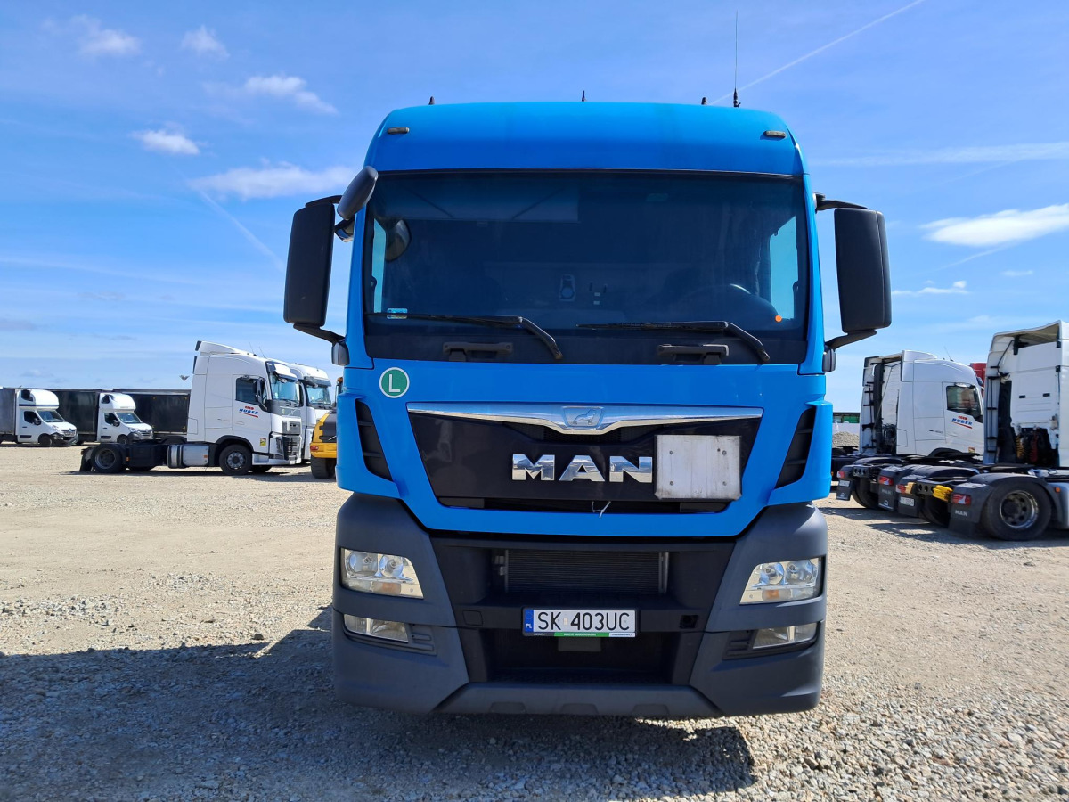 MAN TGX CIĄGNIK SIODŁOWY - Sadulveok: pilt 3 MAN TGX CIĄGNIK SIODŁOWY - Sadulveok: pilt 3