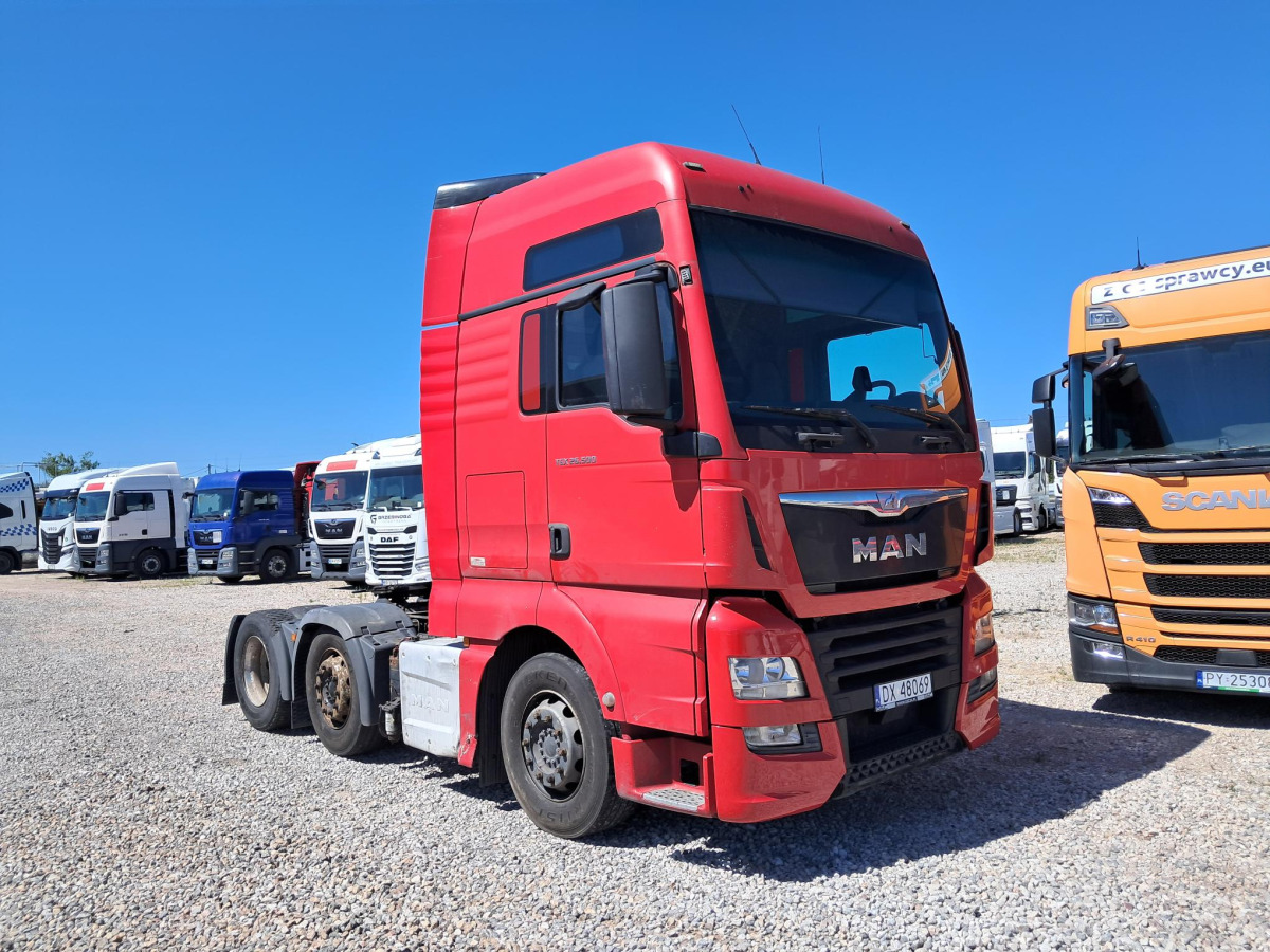 MAN TGX CIĄGNIK SIODŁOWY - Sadulveok: pilt 1 MAN TGX CIĄGNIK SIODŁOWY - Sadulveok: pilt 1