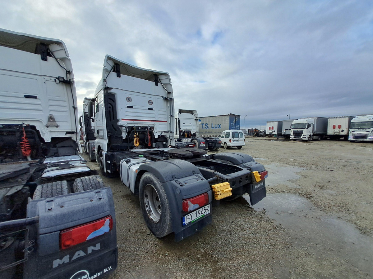 MAN TGX CIĄGNIK SIODŁOWY - Sadulveok: pilt 4 MAN TGX CIĄGNIK SIODŁOWY - Sadulveok: pilt 4