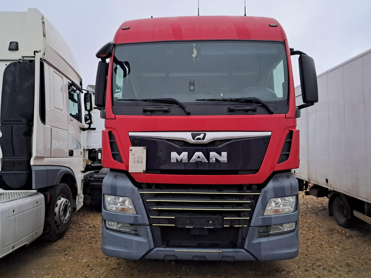 MAN TGX CIĄGNIK SIODŁOWY - Sadulveok: pilt 3 MAN TGX CIĄGNIK SIODŁOWY - Sadulveok: pilt 3