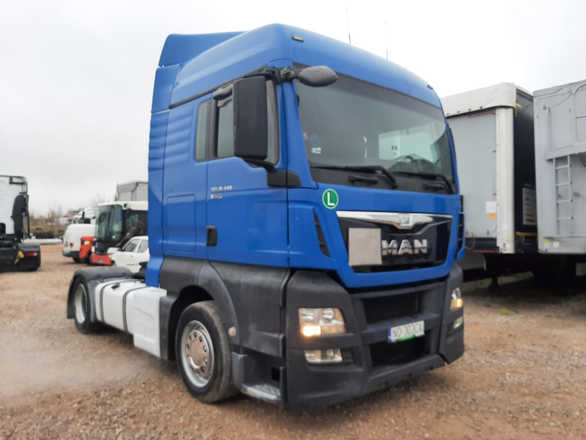 MAN TGX CIĄGNIK SIODŁOWY - Sadulveok: pilt 1 MAN TGX CIĄGNIK SIODŁOWY - Sadulveok: pilt 1