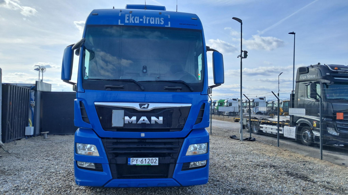 MAN TGX CIĄGNIK SIODŁOWY - Sadulveok: pilt 3 MAN TGX CIĄGNIK SIODŁOWY - Sadulveok: pilt 3