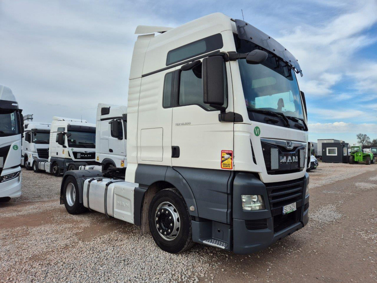 MAN TGX CIĄGNIK SIODŁOWY - Sadulveok: pilt 1 MAN TGX CIĄGNIK SIODŁOWY - Sadulveok: pilt 1