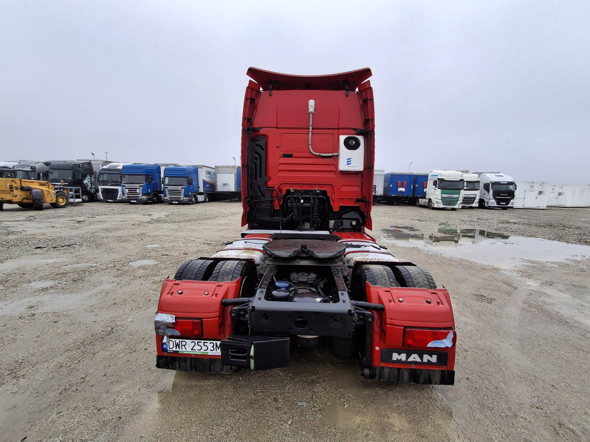 MAN TGX CIĄGNIK SIODŁOWY - Sadulveok: pilt 4 MAN TGX CIĄGNIK SIODŁOWY - Sadulveok: pilt 4
