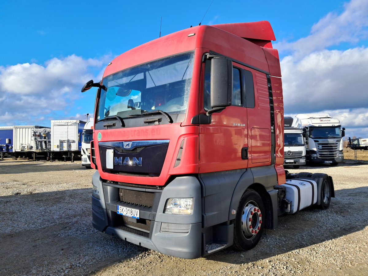 MAN TGX CIĄGNIK SIODŁOWY - Sadulveok: pilt 2 MAN TGX CIĄGNIK SIODŁOWY - Sadulveok: pilt 2