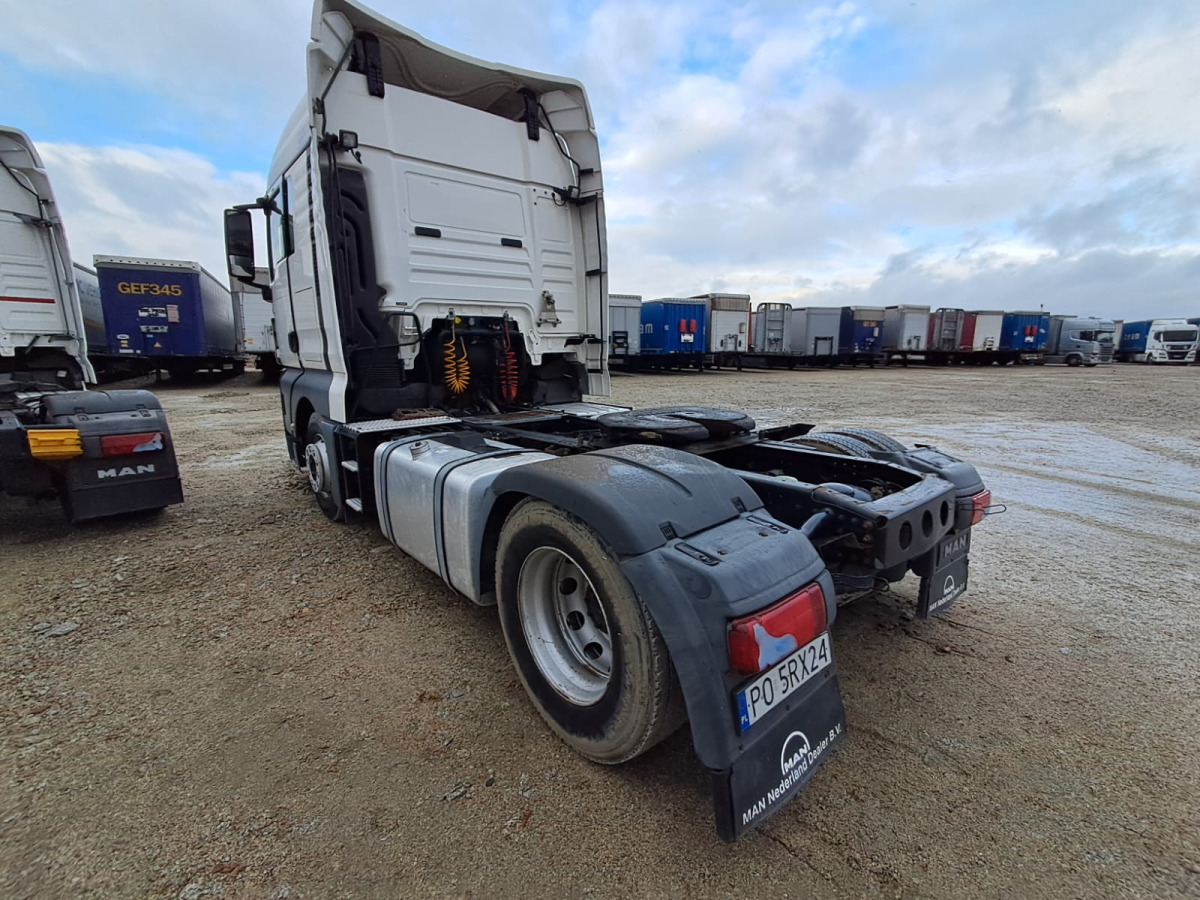 MAN TGX CIĄGNIK SIODŁOWY - Sadulveok: pilt 3 MAN TGX CIĄGNIK SIODŁOWY - Sadulveok: pilt 3