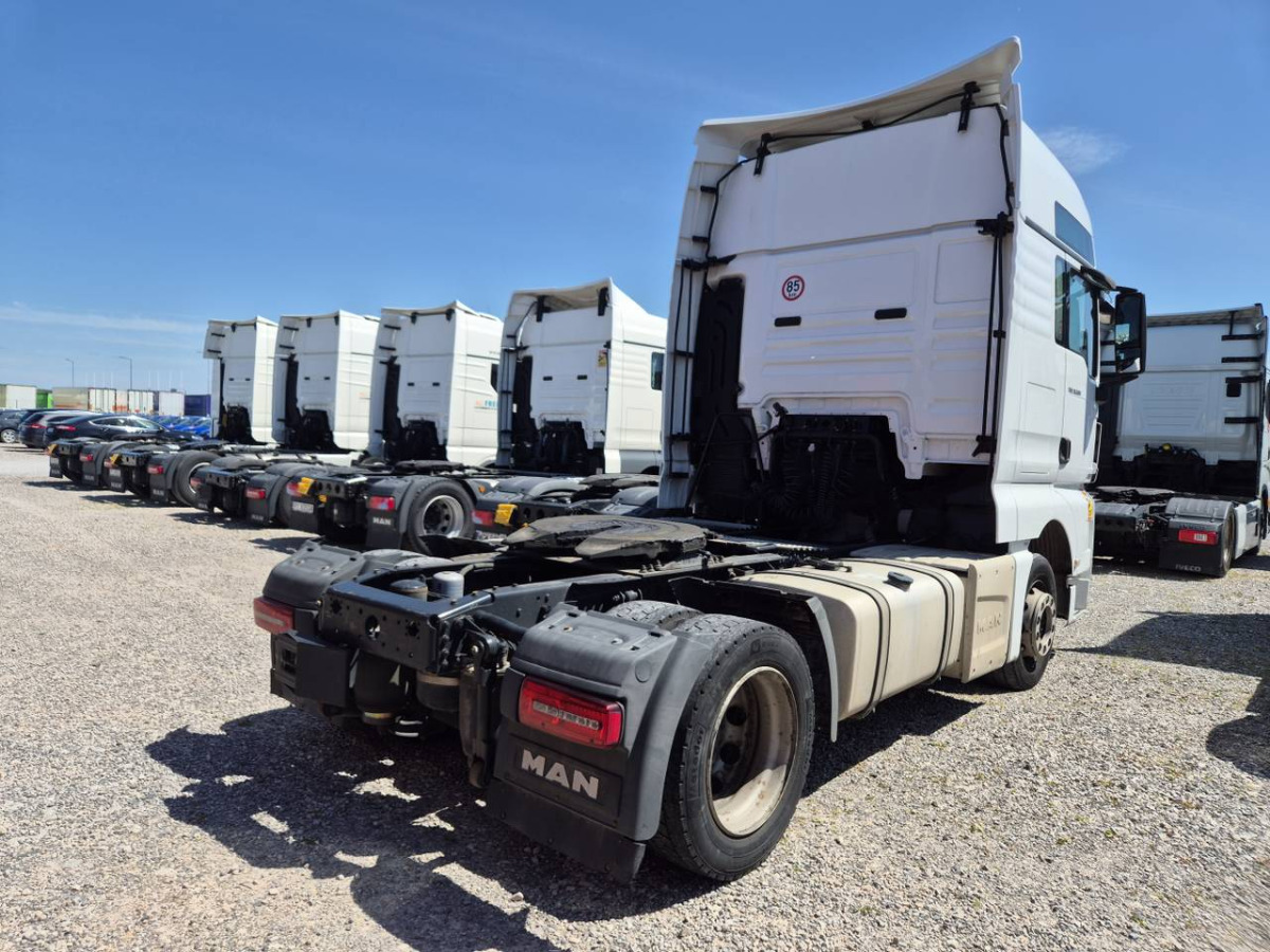 MAN TGX CIĄGNIK SIODŁOWY - Sadulveok: pilt 4 MAN TGX CIĄGNIK SIODŁOWY - Sadulveok: pilt 4