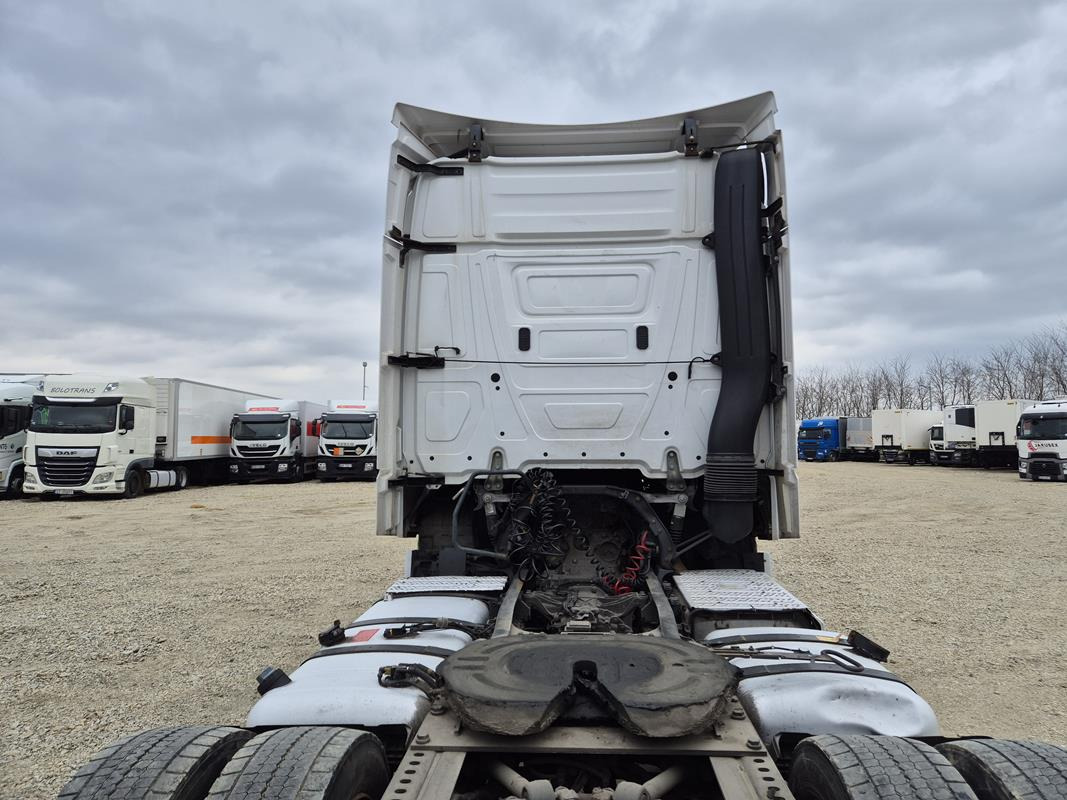 MERCEDES BENZ ACTROS 1845 CIĄGNIK SIODŁOWY - Sadulveok: pilt 5 MERCEDES BENZ ACTROS 1845 CIĄGNIK SIODŁOWY - Sadulveok: pilt 5