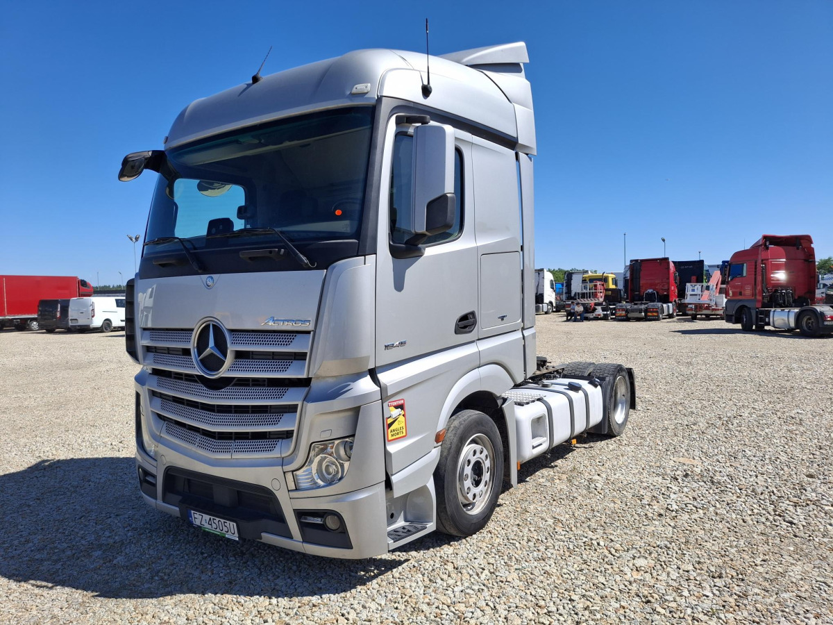MERCEDES BENZ ACTROS CIĄGNIK SIODŁOWY - Sadulveok: pilt 3 MERCEDES BENZ ACTROS CIĄGNIK SIODŁOWY - Sadulveok: pilt 3