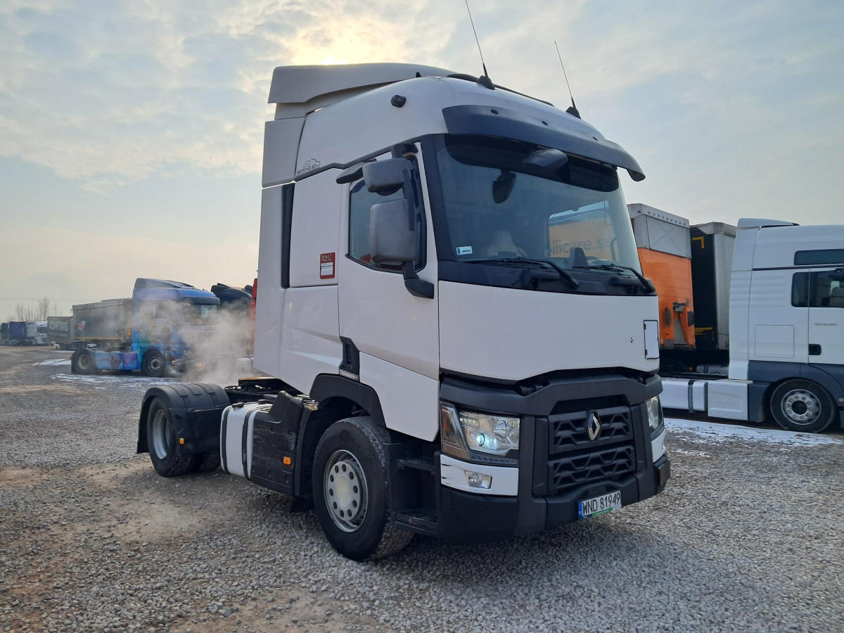 Sadulveok RENAULT T  CIĄGNIK SIODŁOWY: pilt 1