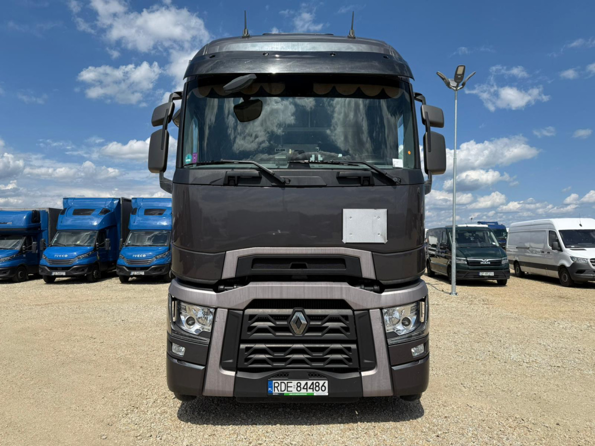 RENAULT T520 CIĄGNIK SIODŁOWY - Sadulveok: pilt 3 RENAULT T520 CIĄGNIK SIODŁOWY - Sadulveok: pilt 3