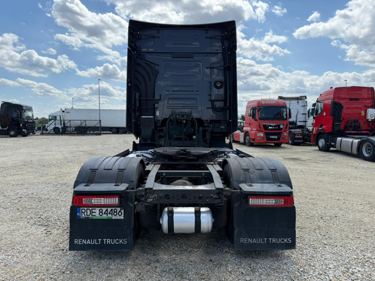 RENAULT T520 CIĄGNIK SIODŁOWY - Sadulveok: pilt 4 RENAULT T520 CIĄGNIK SIODŁOWY - Sadulveok: pilt 4