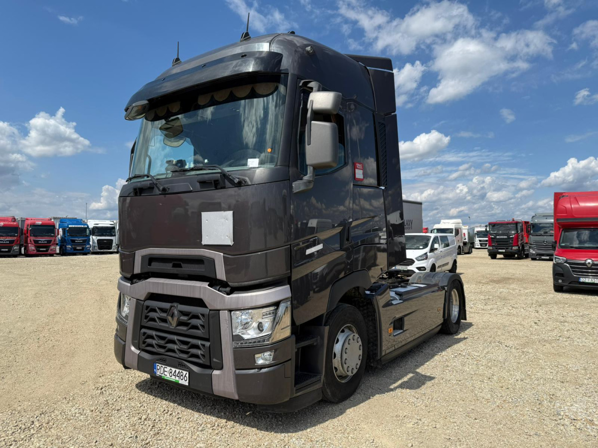 RENAULT T520 CIĄGNIK SIODŁOWY - Sadulveok: pilt 2 RENAULT T520 CIĄGNIK SIODŁOWY - Sadulveok: pilt 2