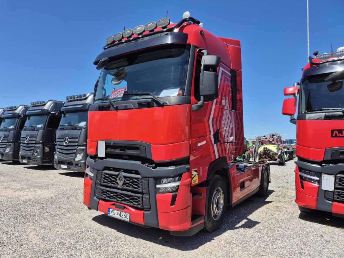 RENAULT T520 CIĄGNIK SIODŁOWY - Sadulveok: pilt 3 RENAULT T520 CIĄGNIK SIODŁOWY - Sadulveok: pilt 3