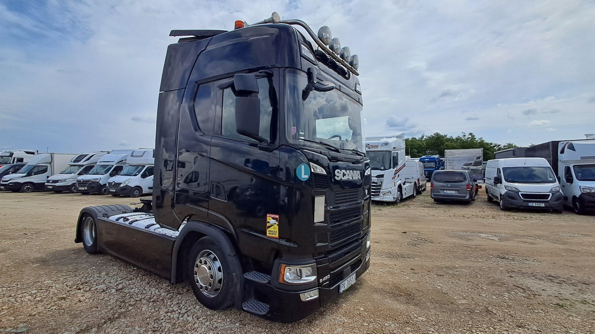 SCANIA S450 CIĄGNIK SIODŁOWY - Sadulveok: pilt 1 SCANIA S450 CIĄGNIK SIODŁOWY - Sadulveok: pilt 1