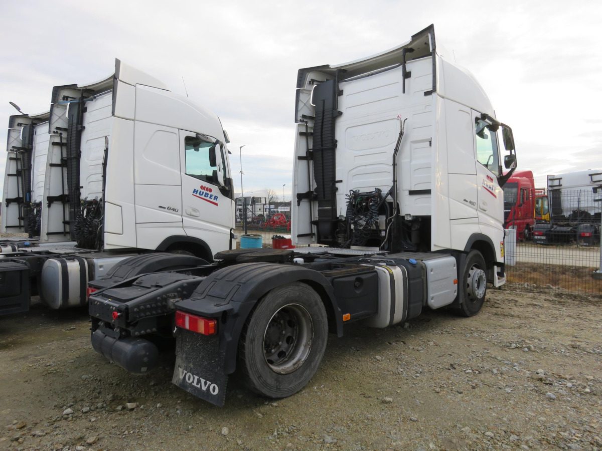 VOLVO FH 460 CIĄGNIK SIODŁOWY - Sadulveok: pilt 4 VOLVO FH 460 CIĄGNIK SIODŁOWY - Sadulveok: pilt 4