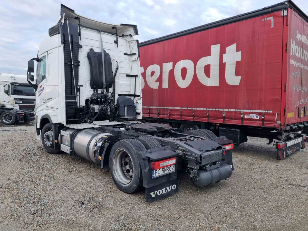 VOLVO FH 460 CIĄGNIK SIODŁOWY - Sadulveok: pilt 4 VOLVO FH 460 CIĄGNIK SIODŁOWY - Sadulveok: pilt 4