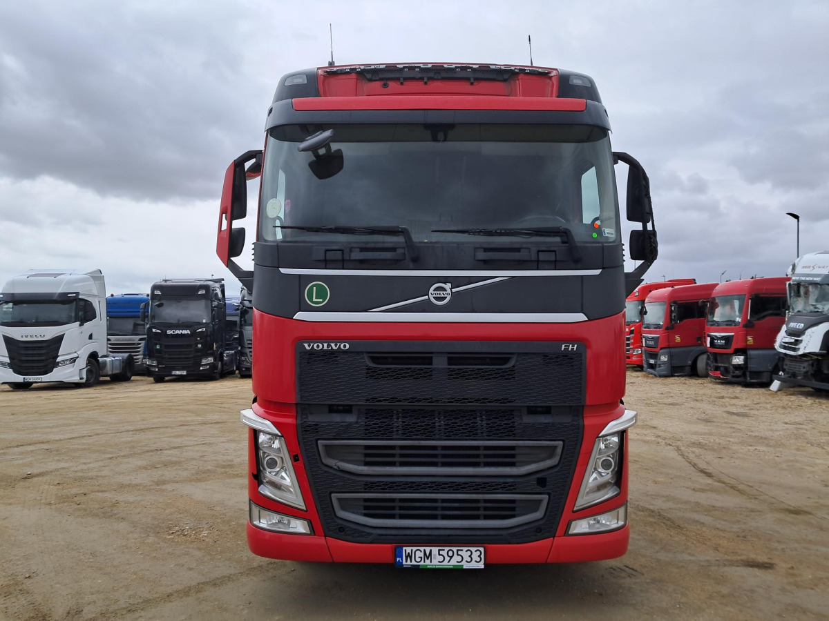 VOLVO FH CIĄGNIK SIODŁOWY - Sadulveok: pilt 3 VOLVO FH CIĄGNIK SIODŁOWY - Sadulveok: pilt 3