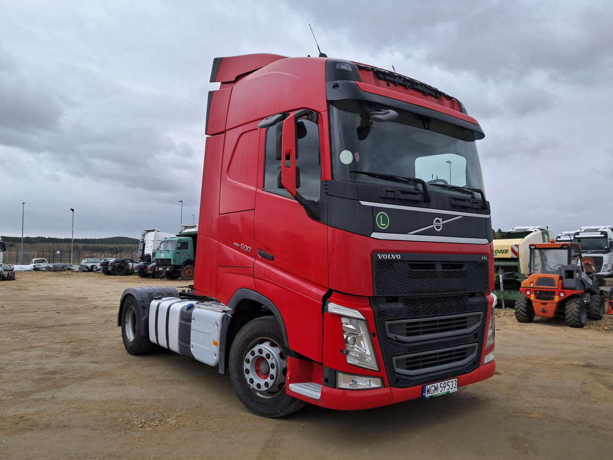 VOLVO FH CIĄGNIK SIODŁOWY - Sadulveok: pilt 1 VOLVO FH CIĄGNIK SIODŁOWY - Sadulveok: pilt 1