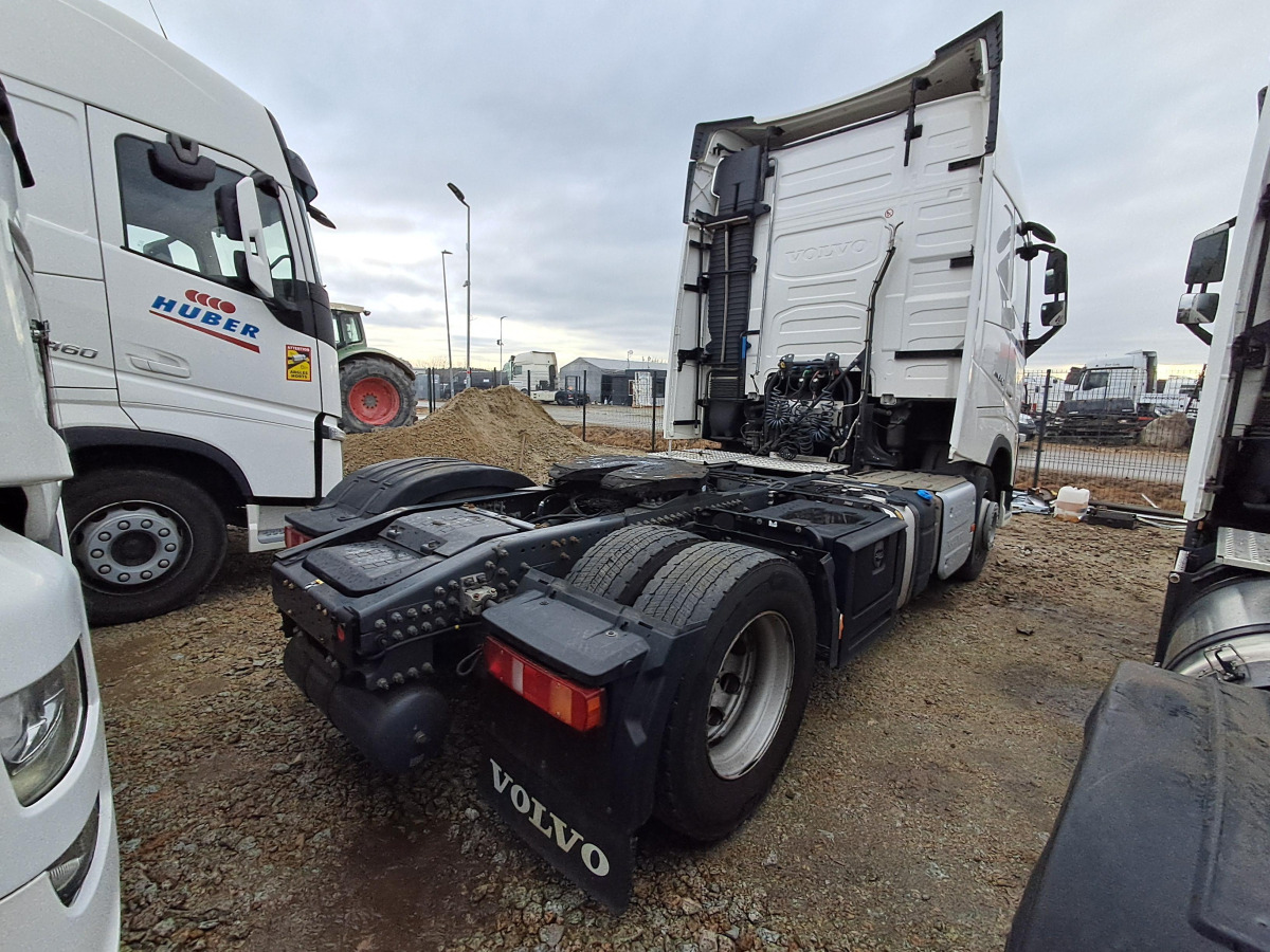VOLVO FH CIĄGNIK SIODŁOWY - Sadulveok: pilt 4 VOLVO FH CIĄGNIK SIODŁOWY - Sadulveok: pilt 4