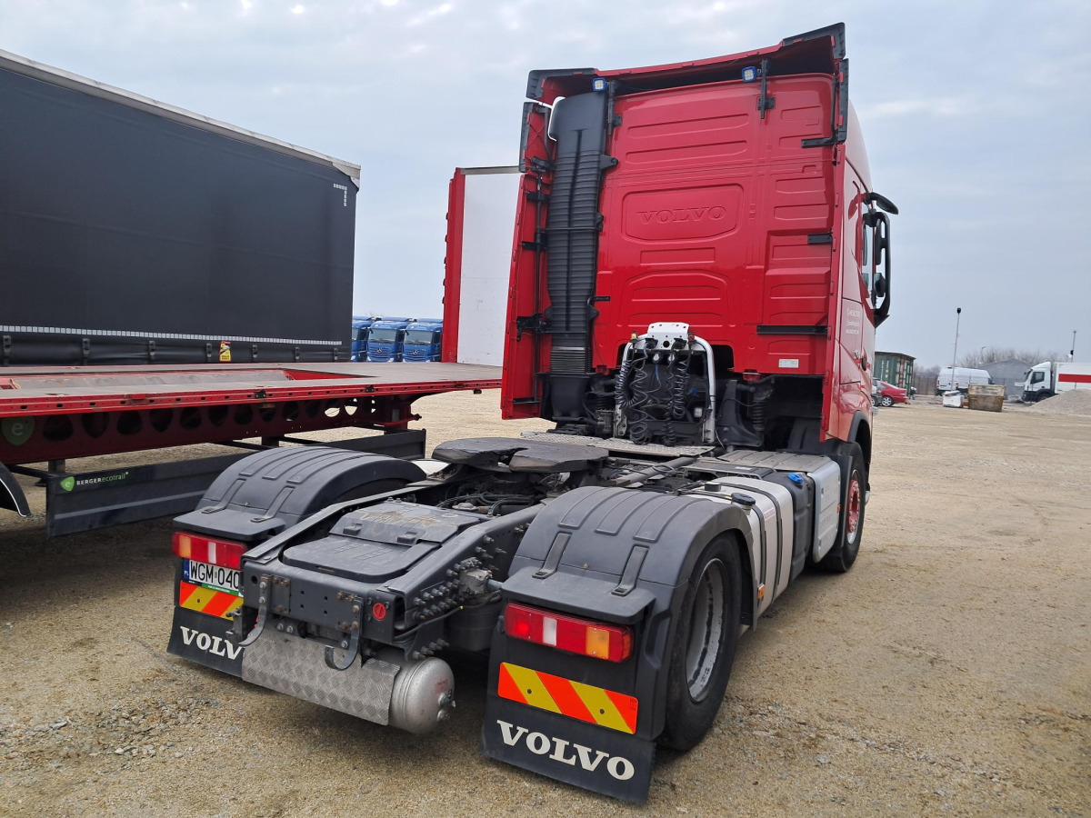 VOLVO FH CIĄGNIK SIODŁOWY - Sadulveok: pilt 5 VOLVO FH CIĄGNIK SIODŁOWY - Sadulveok: pilt 5