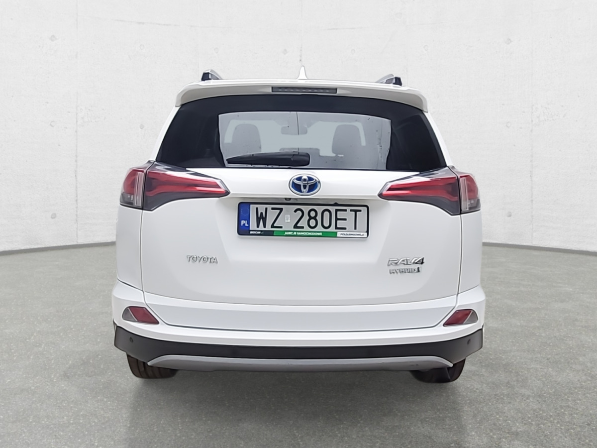 TOYOTA RAV4 SUV - Maastur: pilt 5 TOYOTA RAV4 SUV - Maastur: pilt 5