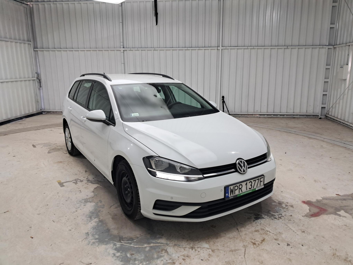 VOLKSWAGEN GOLF KOMBI - Auto: pilt 1 VOLKSWAGEN GOLF KOMBI - Auto: pilt 1