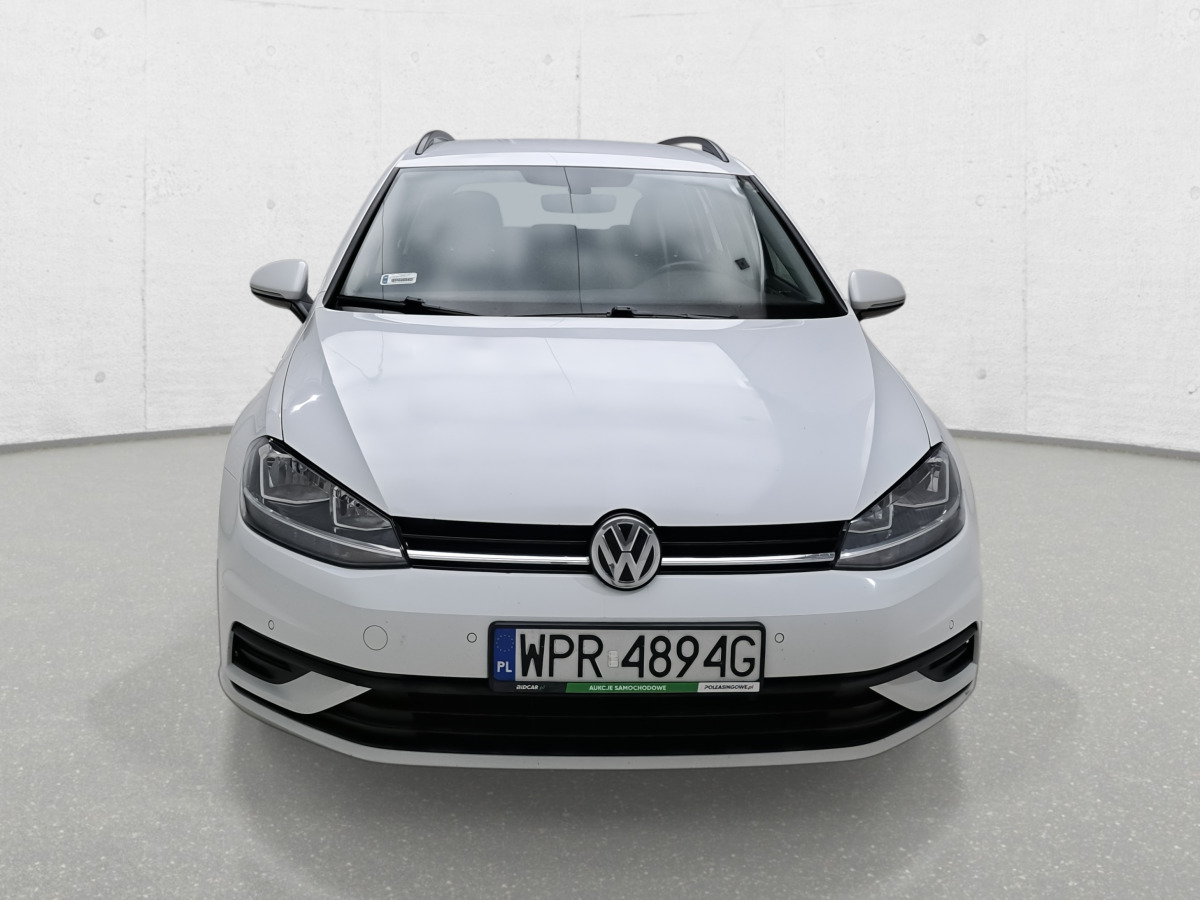 VOLKSWAGEN GOLF KOMBI - Auto: pilt 3 VOLKSWAGEN GOLF KOMBI - Auto: pilt 3