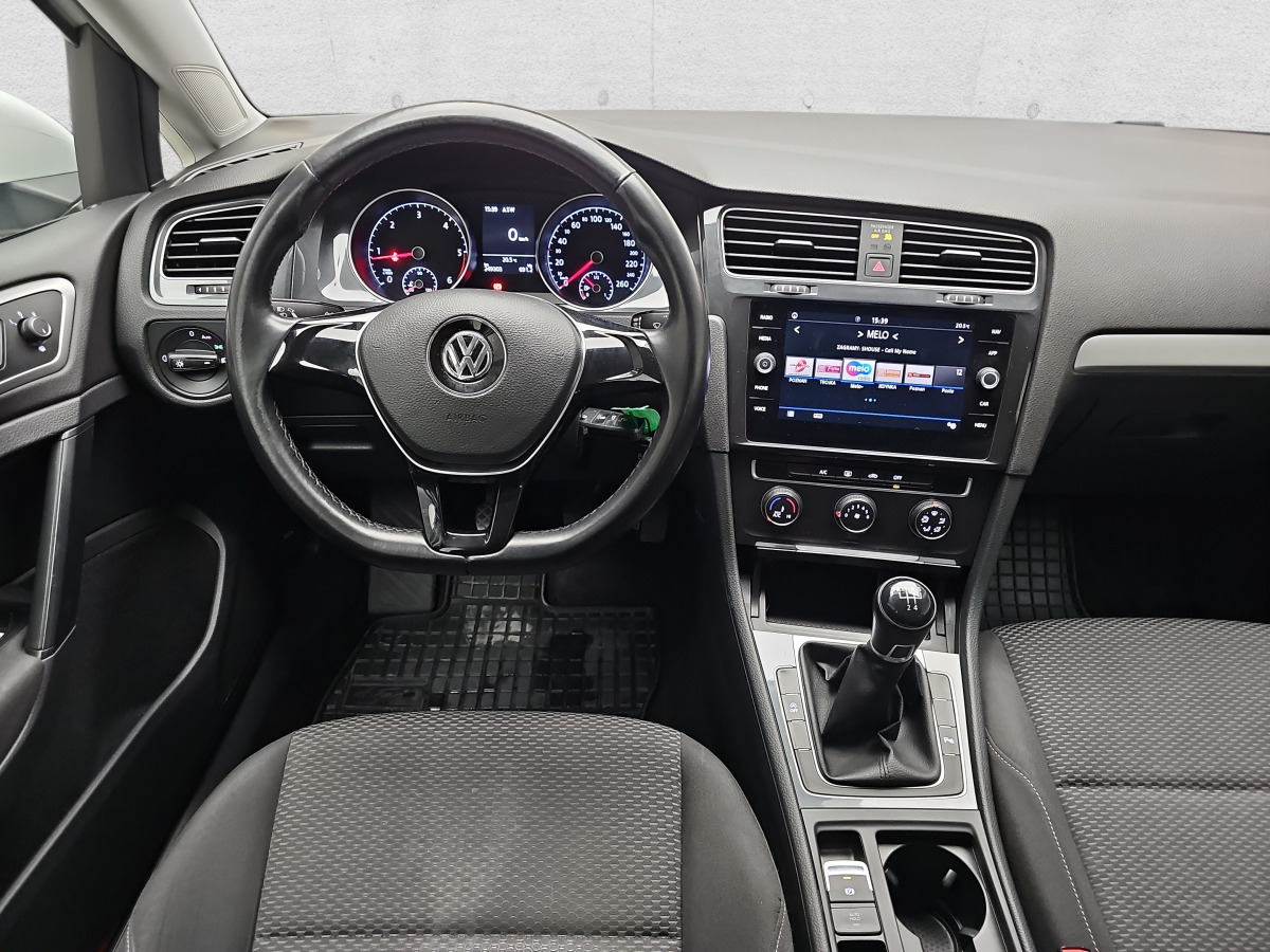 Auto VOLKSWAGEN GOLF KOMBI: pilt 11