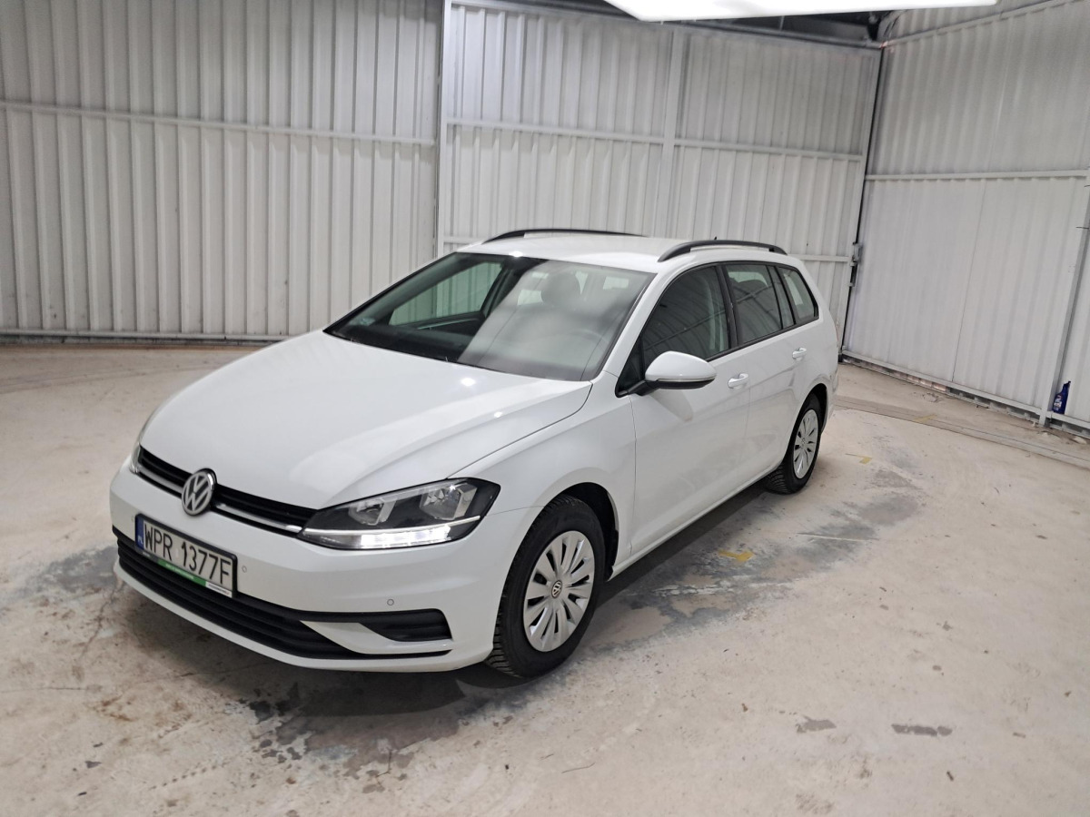 VOLKSWAGEN GOLF KOMBI - Auto: pilt 3 VOLKSWAGEN GOLF KOMBI - Auto: pilt 3