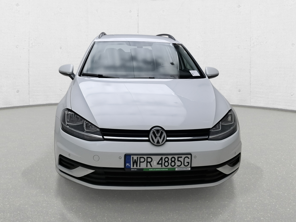 VOLKSWAGEN GOLF KOMBI - Auto: pilt 3 VOLKSWAGEN GOLF KOMBI - Auto: pilt 3