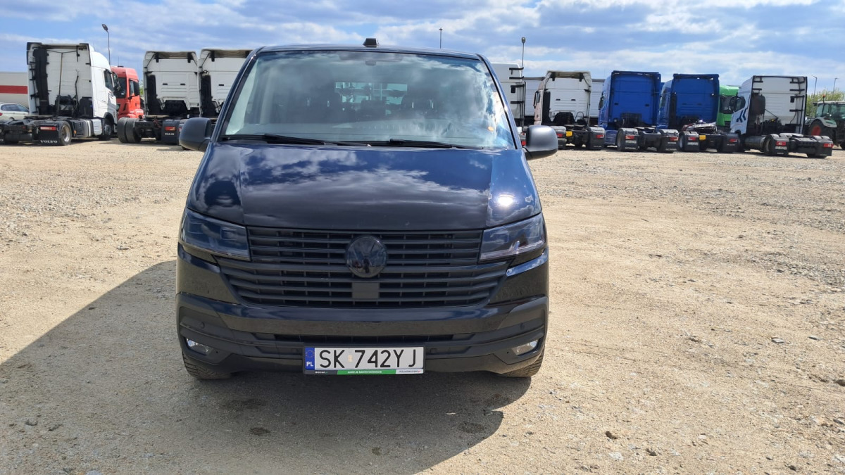 VOLKSWAGEN MULTIVAN VAN - Auto: pilt 2 VOLKSWAGEN MULTIVAN VAN - Auto: pilt 2