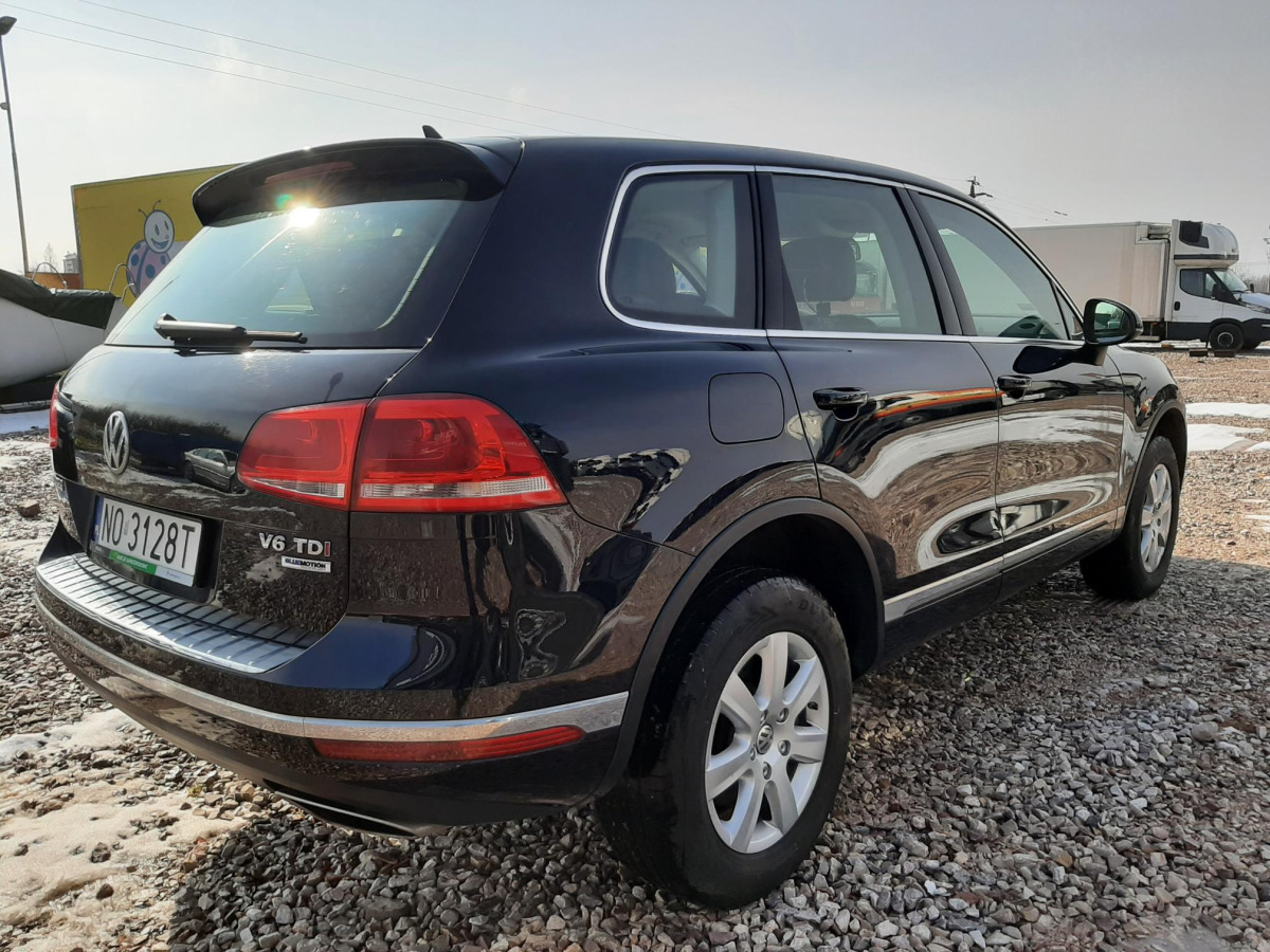 VOLKSWAGEN TOUAREG SUV - Maastur: pilt 4 VOLKSWAGEN TOUAREG SUV - Maastur: pilt 4