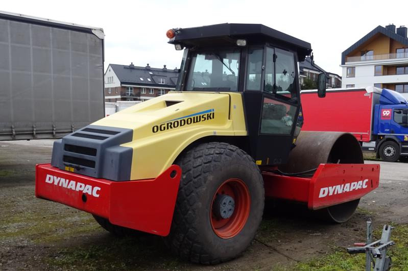 Walec DYNAPAC CA 302D 2011 - 3393 mth - CE - 15,9t - Rullija: pilt 4 Walec DYNAPAC CA 302D 2011 - 3393 mth - CE - 15,9t - Rullija: pilt 4