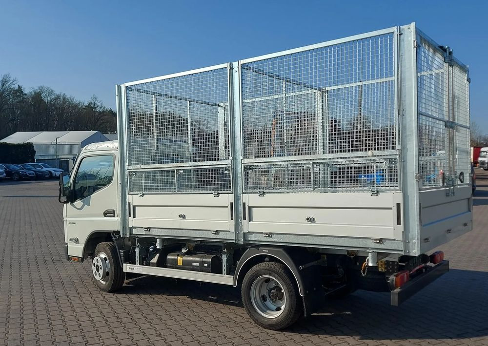 FUSO Canter 6S15 Wywrotka - Prügiauto: pilt 5 FUSO Canter 6S15 Wywrotka - Prügiauto: pilt 5