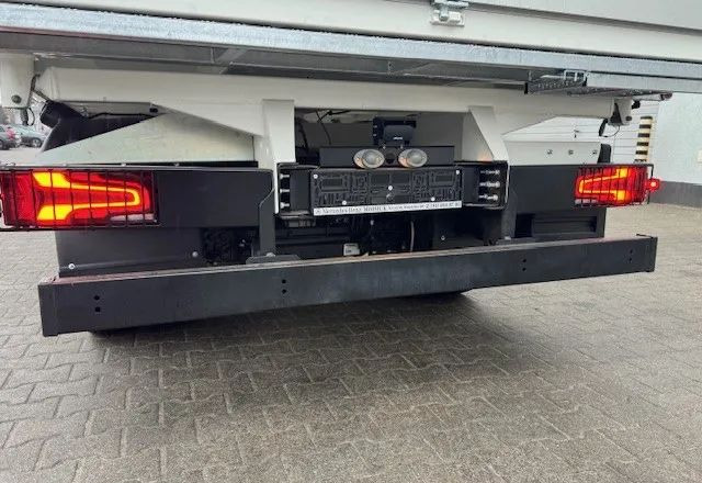 FUSO FUSO eCanter 4C15 Elektryczna Wywrotka - Prügiauto: pilt 4 FUSO FUSO eCanter 4C15 Elektryczna Wywrotka - Prügiauto: pilt 4