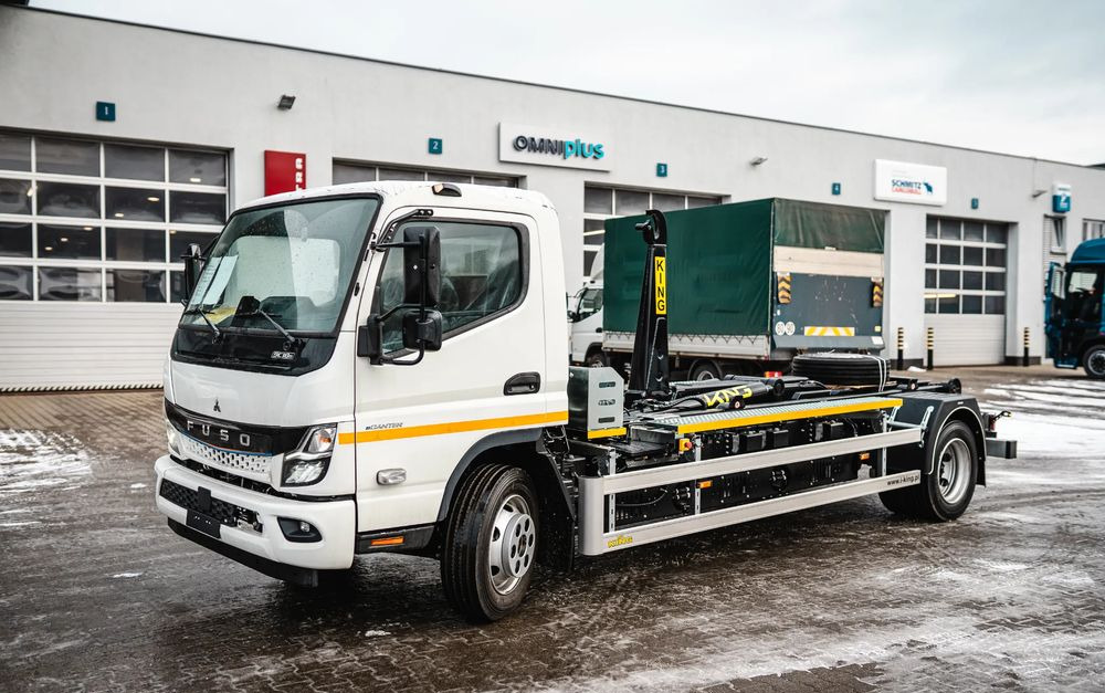 FUSO eCanter 9C18 Elektryczny Hakowiec - Prügiauto: pilt 3 FUSO eCanter 9C18 Elektryczny Hakowiec - Prügiauto: pilt 3