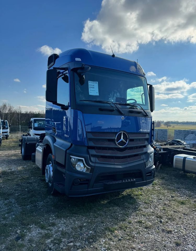Mercedes-Benz Actros 1824 L podwozie do zabudowy - Kabiinišassiiga veoauto: pilt 1 Mercedes-Benz Actros 1824 L podwozie do zabudowy - Kabiinišassiiga veoauto: pilt 1