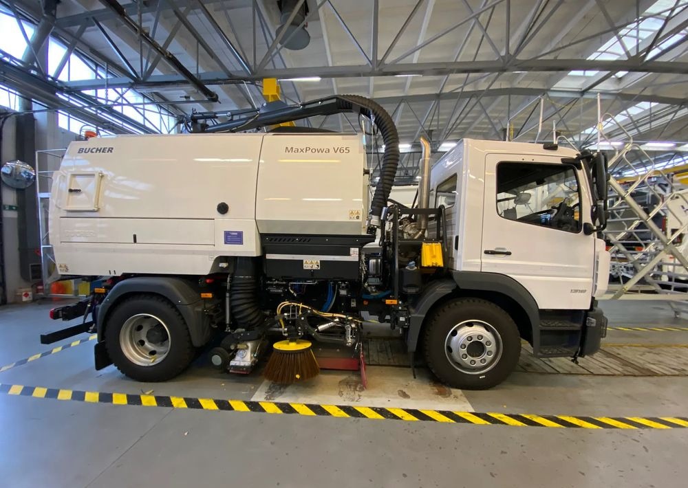 Mercedes-Benz Atego 1318 LKO Zamiatarka - Prügiauto: pilt 1 Mercedes-Benz Atego 1318 LKO Zamiatarka - Prügiauto: pilt 1