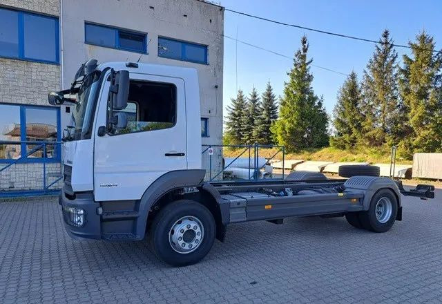 Mercedes-Benz Atego 1624 L Podwozie - Kabiinišassiiga veoauto: pilt 1 Mercedes-Benz Atego 1624 L Podwozie - Kabiinišassiiga veoauto: pilt 1