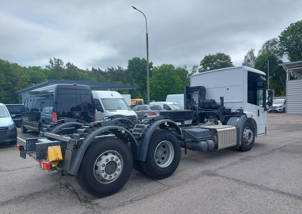 Mercedes-Benz Econic 2630 L ENA - Kabiinišassiiga veoauto: pilt 5 Mercedes-Benz Econic 2630 L ENA - Kabiinišassiiga veoauto: pilt 5