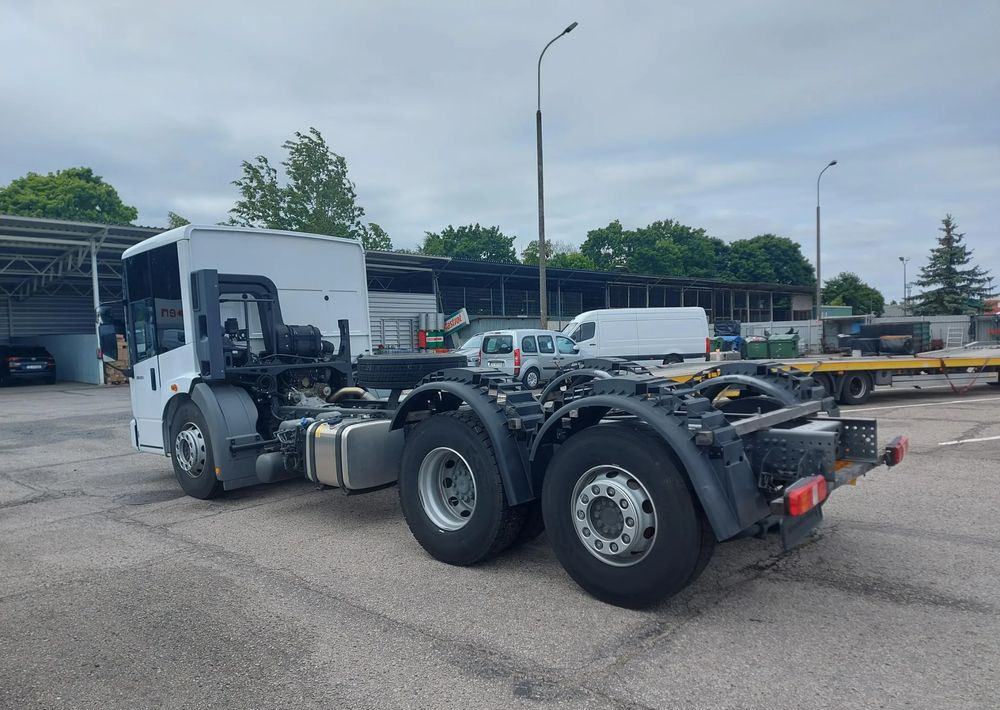 Mercedes-Benz Econic 2630 L ENA - Kabiinišassiiga veoauto: pilt 4 Mercedes-Benz Econic 2630 L ENA - Kabiinišassiiga veoauto: pilt 4