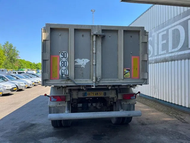 Kallur-poolhaagis Benalu 2 Axle , 8 Tyres , Alu Tipper , Spring Suspension , Drum Brakes: pilt 6