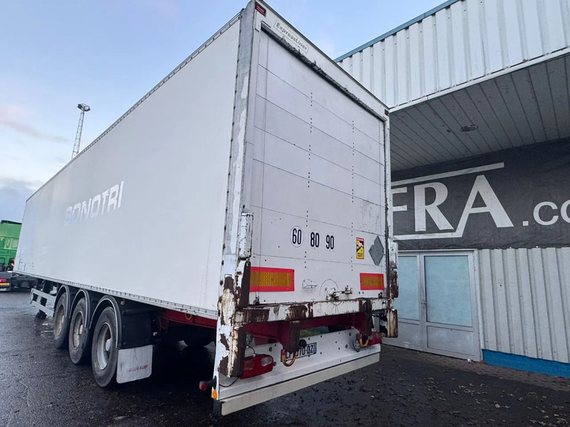 Fruehauf 3 Axle SMB , Box Trailer, Spring Suspension - Furgoonpoolhaagis: pilt 4 Fruehauf 3 Axle SMB , Box Trailer, Spring Suspension - Furgoonpoolhaagis: pilt 4
