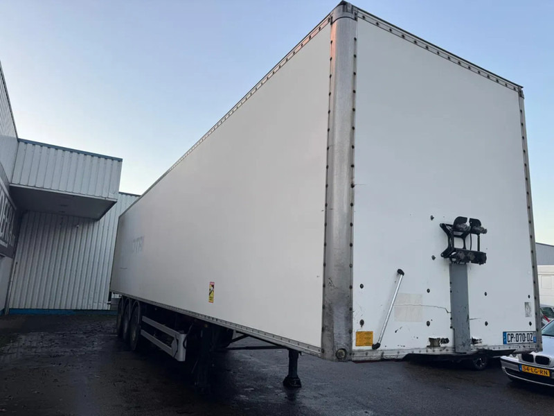 Fruehauf 3 Axle SMB , Box Trailer, Spring Suspension - Furgoonpoolhaagis: pilt 5 Fruehauf 3 Axle SMB , Box Trailer, Spring Suspension - Furgoonpoolhaagis: pilt 5